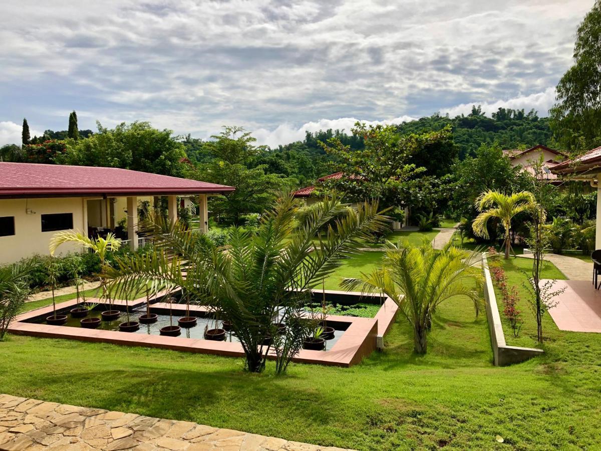 Bangued Strutz Art Garden Resort מראה חיצוני תמונה