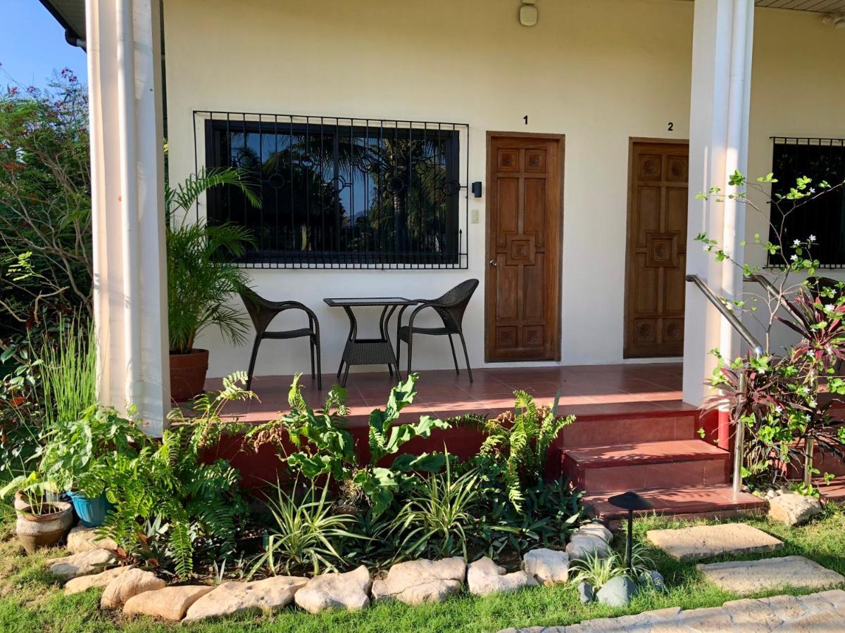Bangued Strutz Art Garden Resort מראה חיצוני תמונה