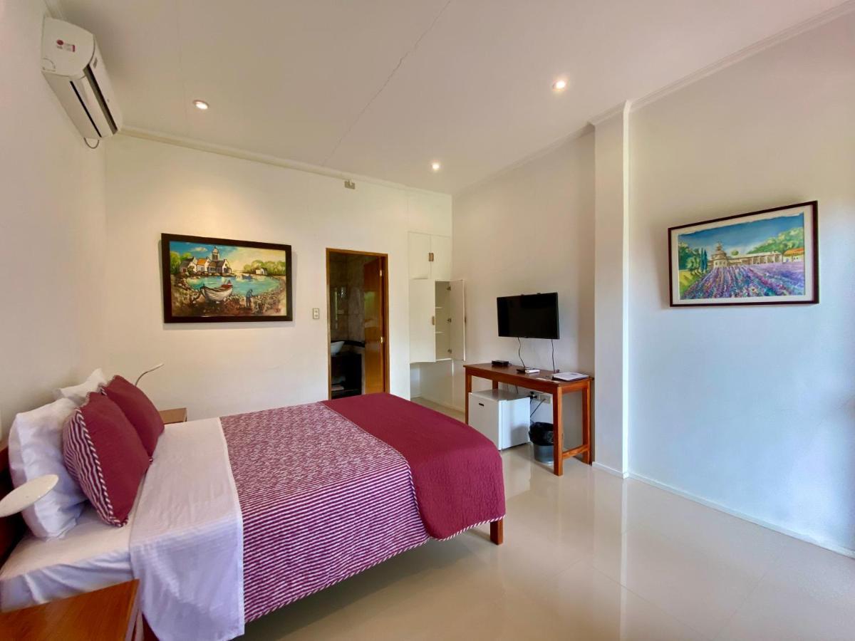 Bangued Strutz Art Garden Resort מראה חיצוני תמונה