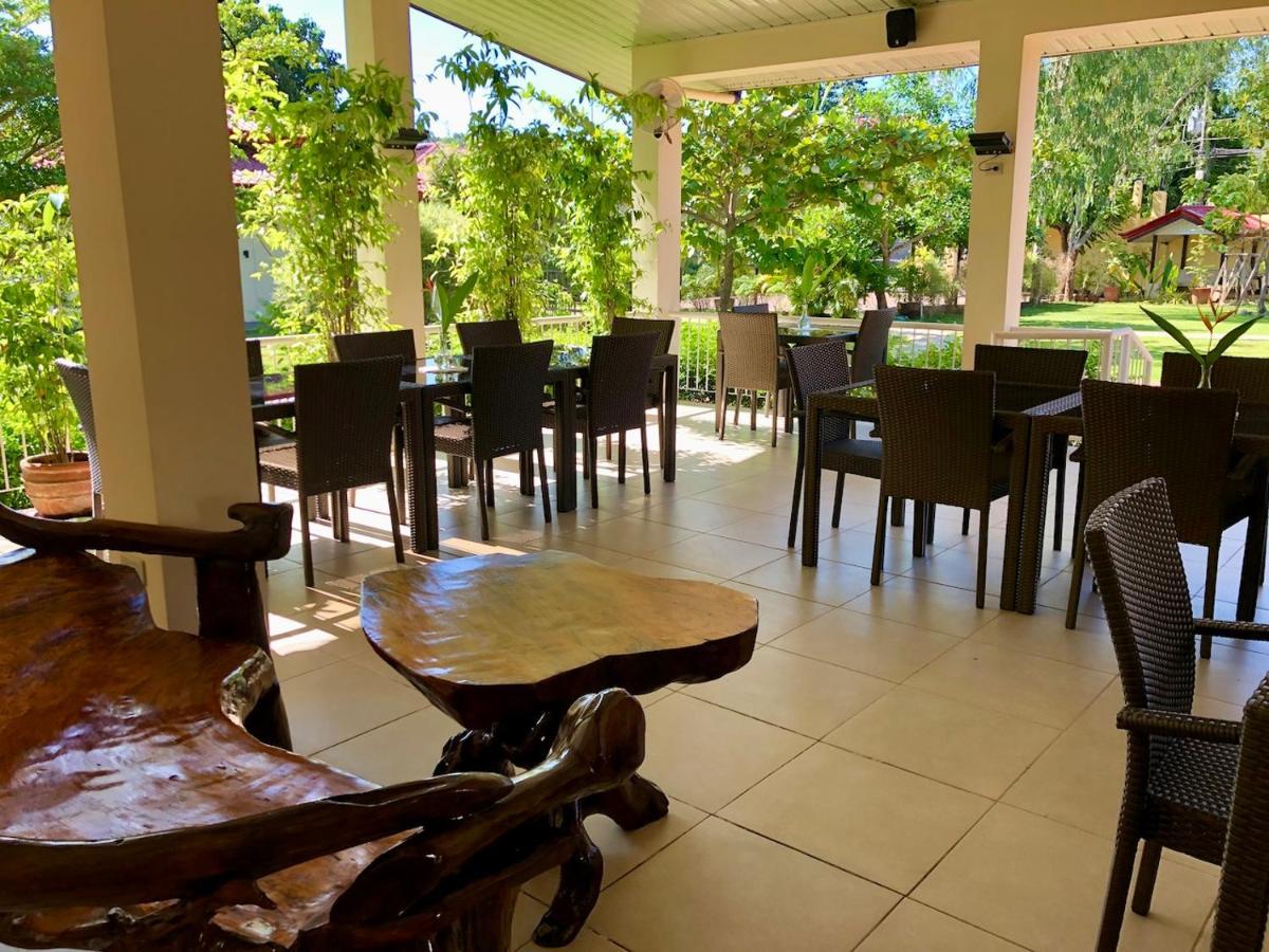 Bangued Strutz Art Garden Resort מראה חיצוני תמונה