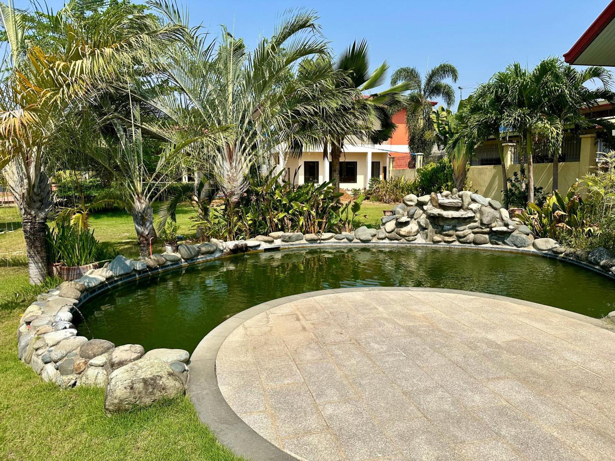 Bangued Strutz Art Garden Resort מראה חיצוני תמונה